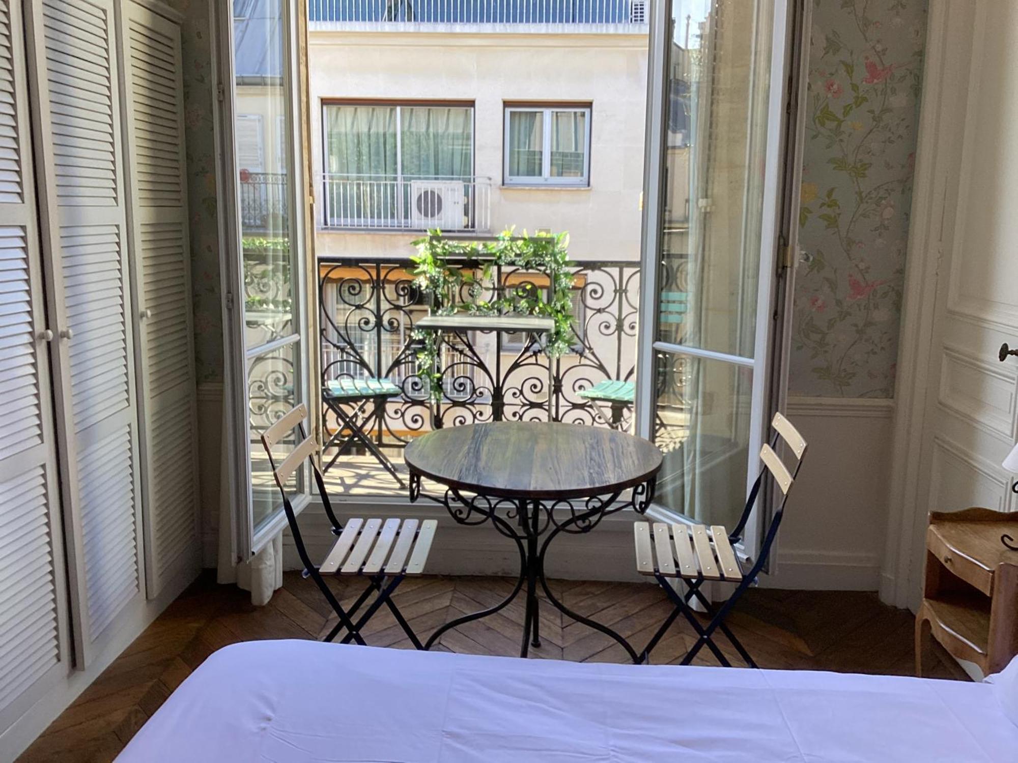 Bed And Breakfast Paris Quartier Champs-Elysees Εξωτερικό φωτογραφία