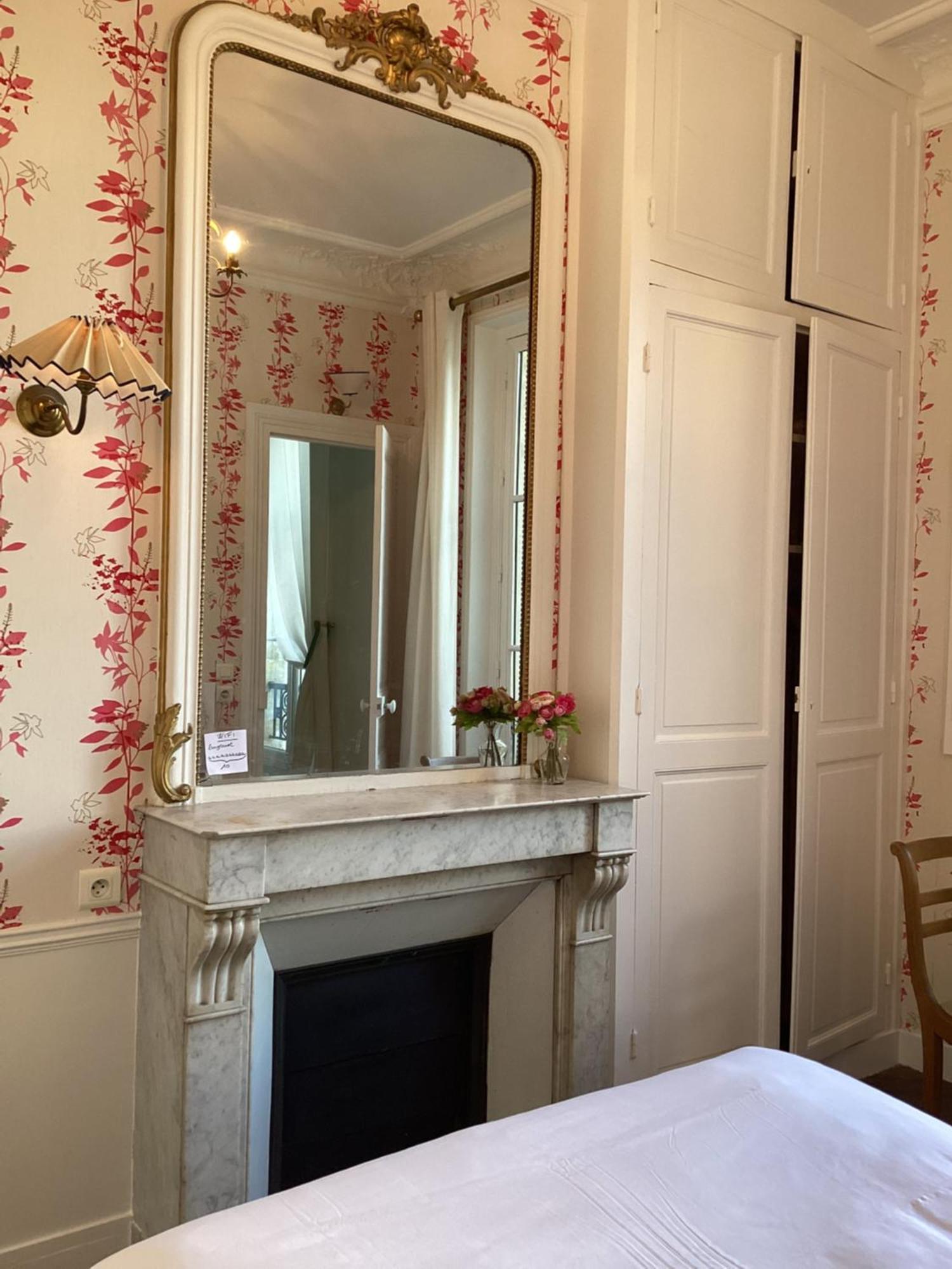 Bed And Breakfast Paris Quartier Champs-Elysees Εξωτερικό φωτογραφία