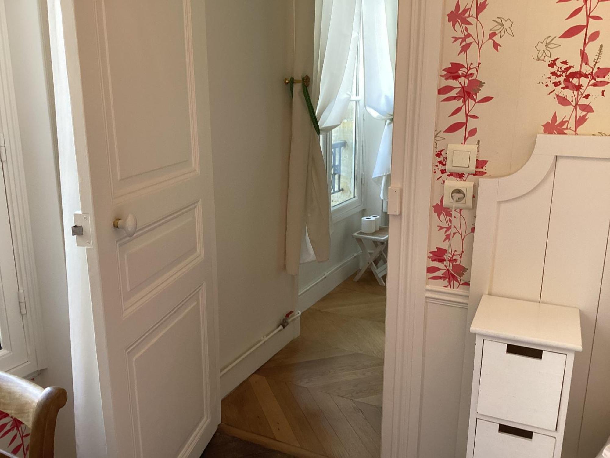 Bed And Breakfast Paris Quartier Champs-Elysees Εξωτερικό φωτογραφία