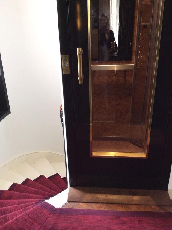 Bed And Breakfast Paris Quartier Champs-Elysees Εξωτερικό φωτογραφία